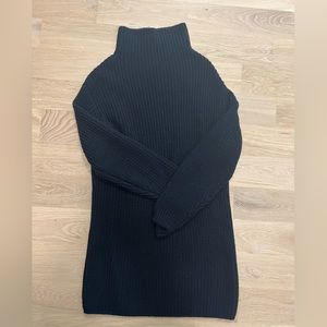Turtleneck Sweater dress from Aritzia - Black